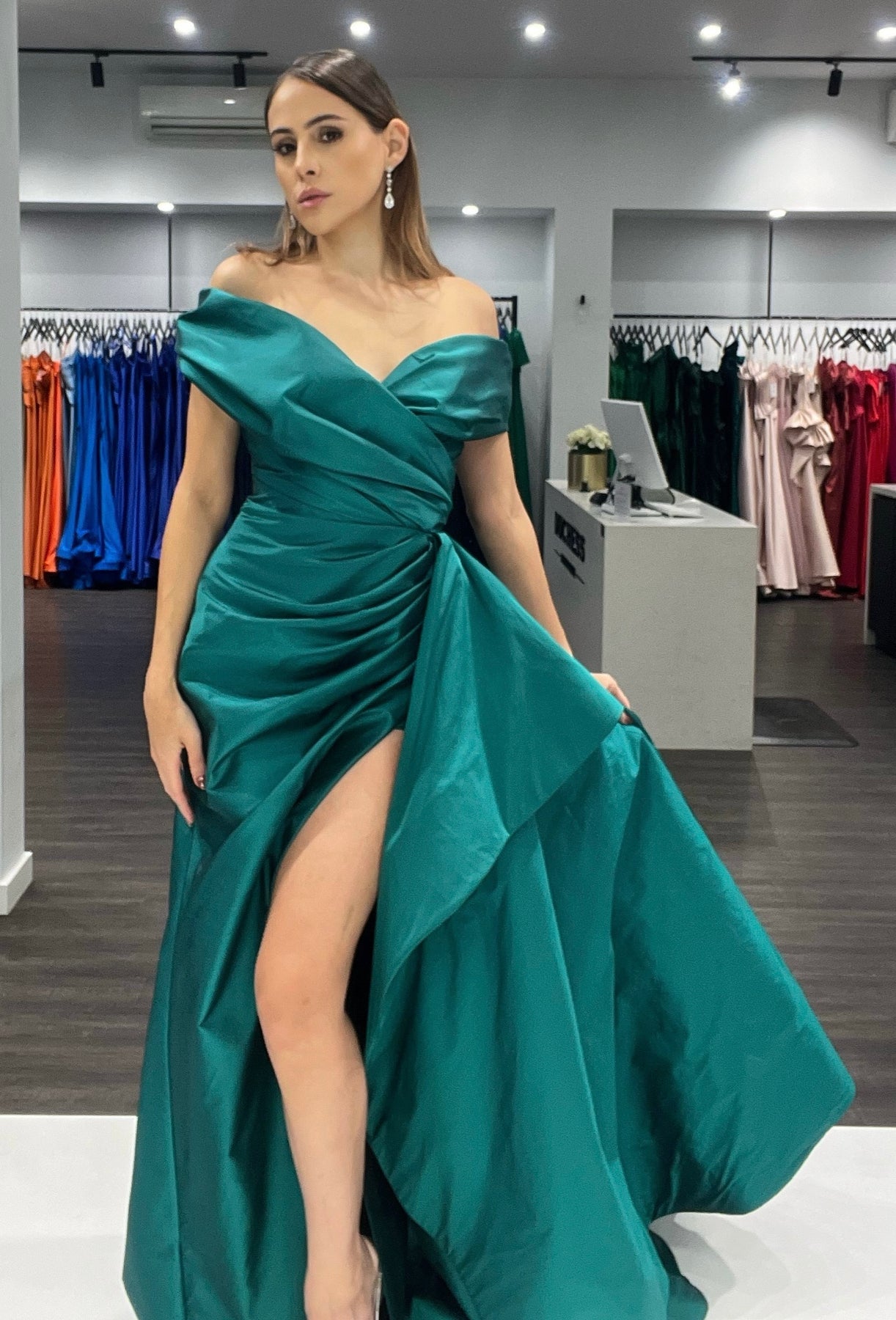 Tarik Ediz 51121 Wales Duchess Boutique Tarik Ediz 51121 Wales Duchess Boutique