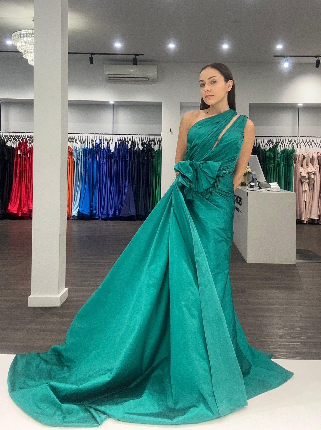 Tarik Ediz 98219 Nova Duchess Boutique Tarik Ediz 98219 Nova Duchess Boutique